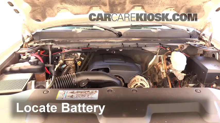 2008 Chevrolet Silverado 2500 HD LT 6.0L V8 Crew Cab Pickup (4 Door) Battery